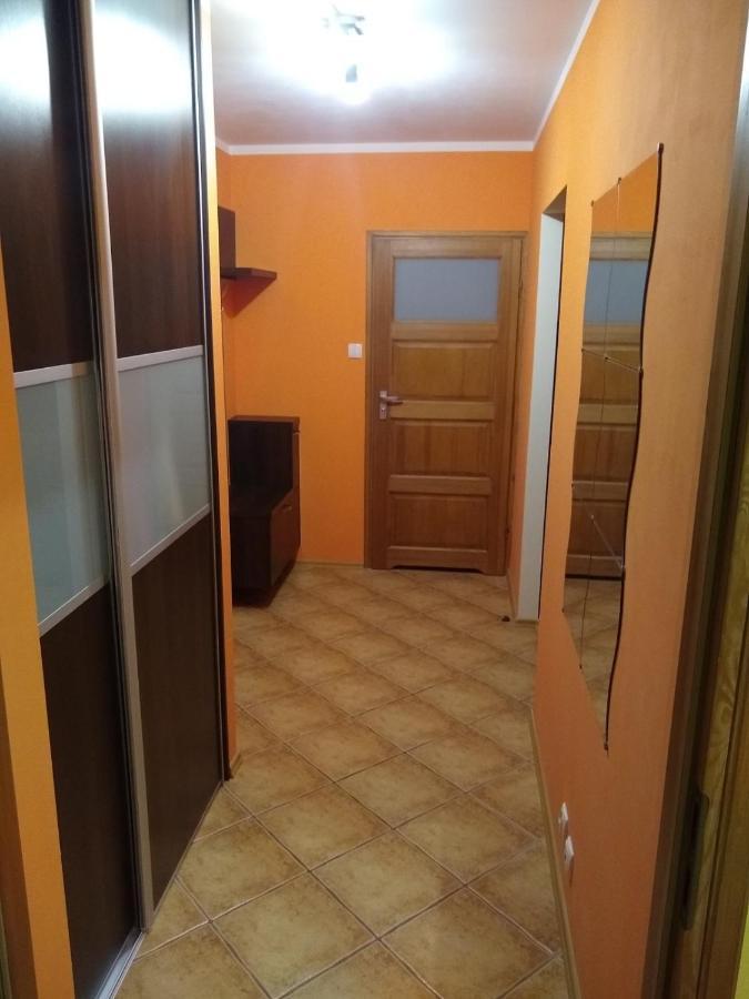 Green Apartment Z Bezplatnym Parkingiem Opolznevoye Bagian luar foto