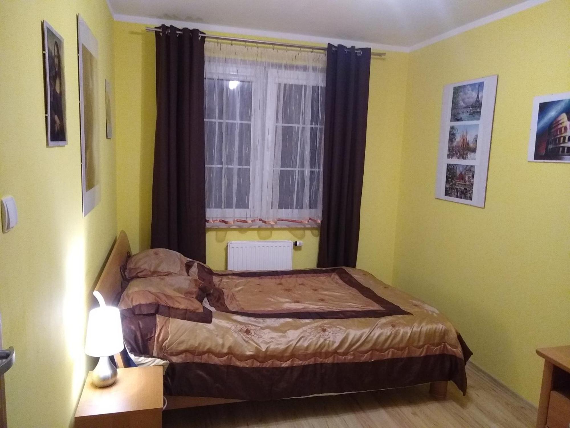 Green Apartment Z Bezplatnym Parkingiem Opolznevoye Ruang foto